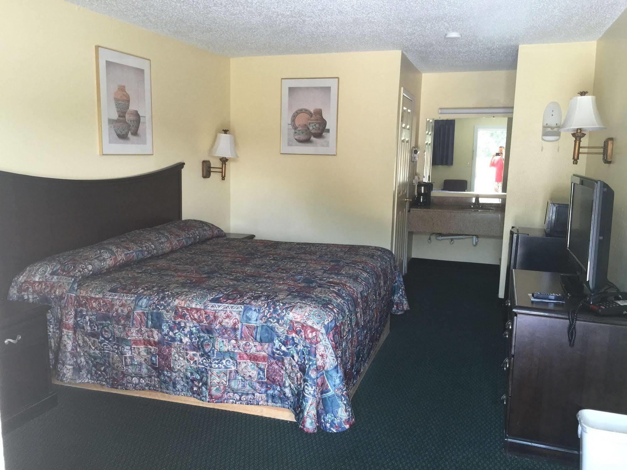 Kansas Inn Independence Extérieur photo